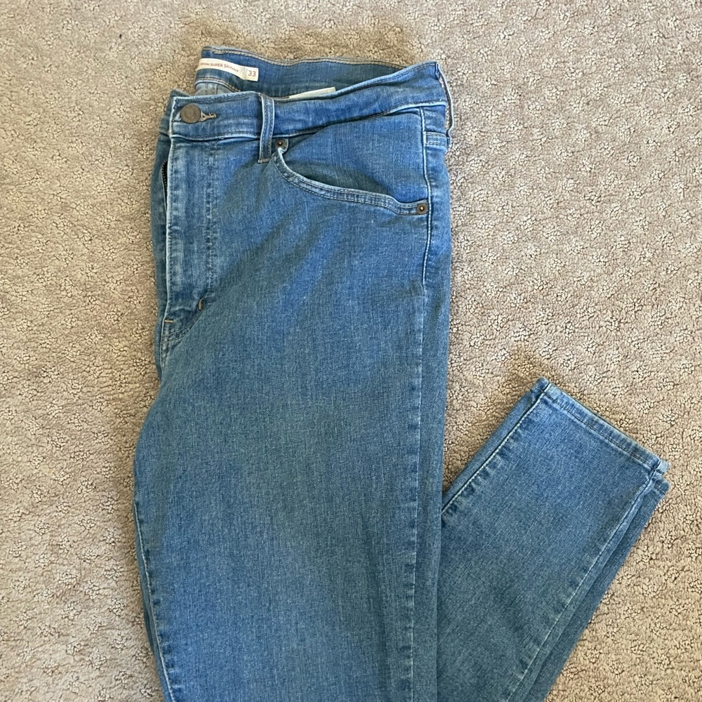 Levi’s Mile High Super Skinny